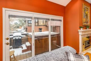 Cottonwood Cove - New Hot Tub - 7