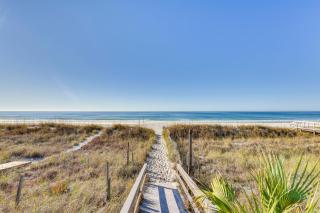 Walk to Gulf Tranquil Home with Yard in PCB! - Panama City Beach - 8