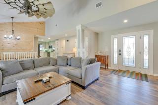 Walk to Gulf Tranquil Home with Yard in PCB! - Panama City Beach - 6