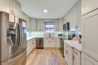 Walk to Gulf Tranquil Home with Yard in PCB! - Panama City Beach - 4