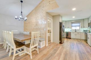 Walk to Gulf Tranquil Home with Yard in PCB! - Panama City Beach - 5
