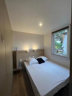 Bungalow with sea view and 80 m2 terrace - 5