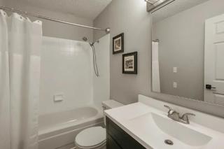 Ozark Lakeview Penthouse 3bed 3bath Condo in Osage Beach Escape - 1