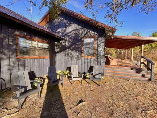 12-ACRES - Cabin Fishing Pond 2 Bedroom Sleeps 4-5 - 5