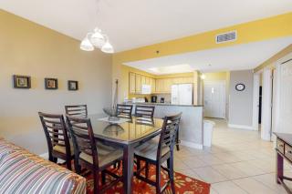Sunset Serenity, Pools, Beach Views, Pickleball, Golf Course, Sleeps 6 - 3