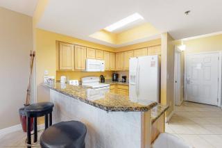 POOL, Beach Views, Pickleball, Golf Course - 2