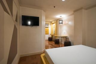 Victoria Court Malabon - Manila - 2