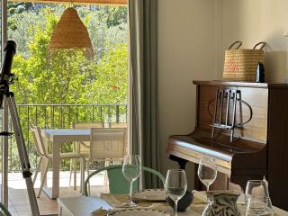 VILLA ELODIE climatisée pour 10 personnes avec piscine privée à La Londe les Maures - La Londe-les-Maures - 7