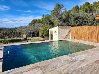 VILLA au calme VUE MAGNIFIQUE entièrement climatisée et piscine - Villeneuve-lès-Avignon - 6