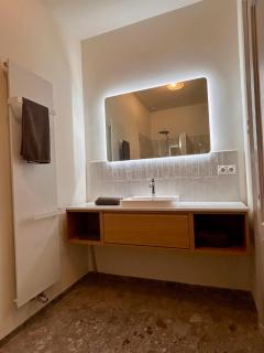 Apartment & Double Room in a restored rectory-pastorie, steps from city center - Utrecht - 5