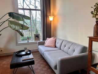 Apartment & Double Room in a restored rectory-pastorie, steps from city center - Utrecht - 3