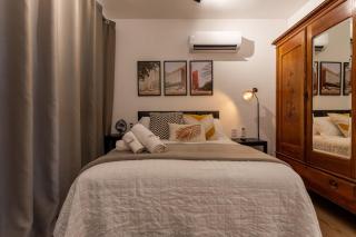 Studio Sky Confort | Alto c/ vista + Home Office - 2