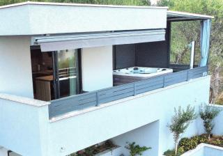 Holiday Home Vučko with Jacuzzi - Makarska - 0