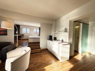 Pier 11 im Pierspeicher - 0