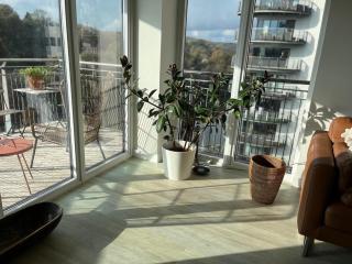 Stunning Waterfront Apartment Close to Cardiff Bay and Penarth With Parking - Cardiff - 5