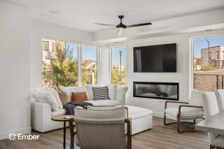 Desert Chic at Desert Color by Ember Stays - Atkinville - 6