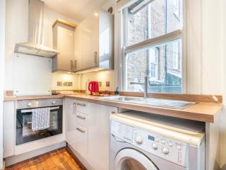 Cosy Apartment Next to Ravenscourt Park - Londra - 9