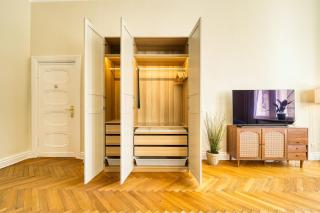 Jomi Stays, Brandenburgische Straße 16 - Wohnen beim Kurfürstendamm - Berlín - 5