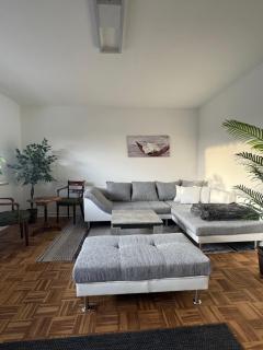 Gemütliche Ostsee Oase, 3 Zimmer mit Balkon in Bad Schwartau - Bad Schwartau - 0