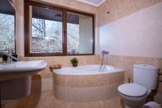 Strawberry Guest House - - 3