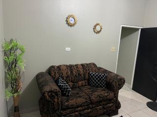 Netfa's Hidden Gem - Kingston - 4