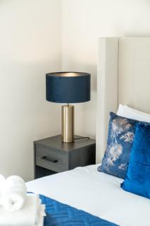 Spacious Boutique 2 Bed Apartment Retreat Flexi BM - Finchley - 7