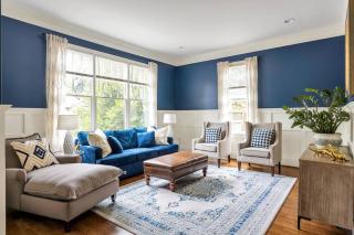 The Classy Craftsman - Beautiful Decor & Pool - Atlanta - 2