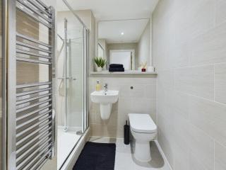 Stylish 1BR in Cheltenham Place - Manchester - 1