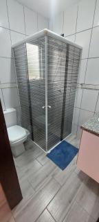 Perto da praia, tres suítes, cozinha, lavanderia e uma vaga de garagem coberta! - 6