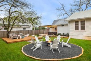 Pink Duchess - Mins to Main Hot Tub & Fire Pit - Fredericksburg - 8