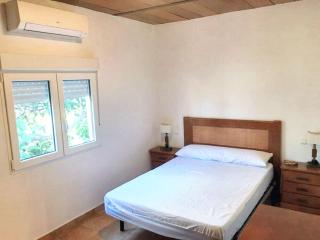 Charming Villa in Coín with Private Pool and Large Garden - Coín - 3