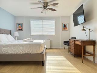 Heart Downtown 2BD Onsite Parking City View King bed LM1106 - Atlanta - 6