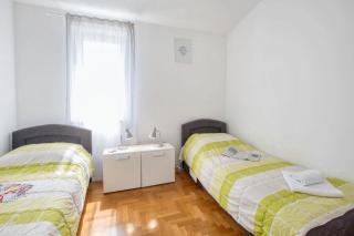 Modern apartment in Bašanija - 73 m² - Balcony and air conditioning - 6