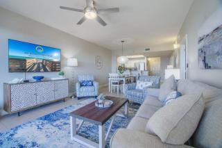 Ariel Dunes II 1307 - 8