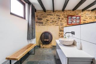 GuestReady - Charming stone wall retreat - Vila Nova de Gaia - 7