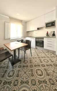 Beautiful Holiday Home in Po de Llanes with Sea View - Poo de Llanes - 2