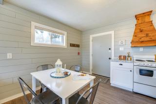 Walk to Lake and Trails Cape Fair Retreat with Grill! - Cape Fair - 3