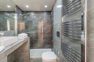 Luxury 3 Bedrooms Apt - B Home - Milan - 8