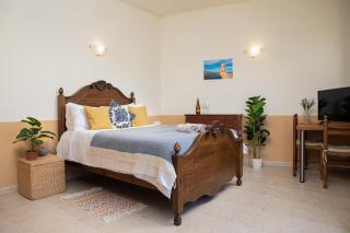 Seafront Bedroom with stunning views, balcony and en-suite - Marsaskala - 8