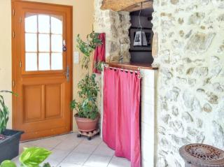 Maison de charme à Saint-Victor-la-Coste avec piscine partagée - 3