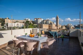 Seafront Bedroom with stunning views, balcony and en-suite - Marsaskala - 3