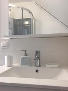 Appt au pied de la cathédrale avec parking gratuit - 1