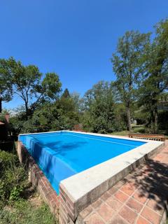 Casa completa con piscina y quincho en Ascochinga, 4 habitaciones, zona golf - 9