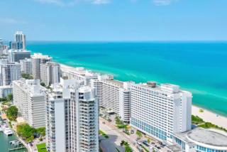 Stunning Beachfront Studio with Gym Access - Miami Beach - 6