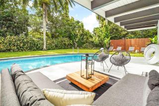 Tropicana Gem 4BR Oasis with Pool and Ping Pong Table - Miami - 1