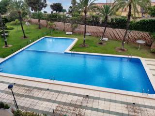 Spacious apartment in Calpe of 100 m² with shared pool! - 0