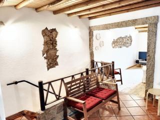 Charming House in Beirã with Garden - Beirã - 8