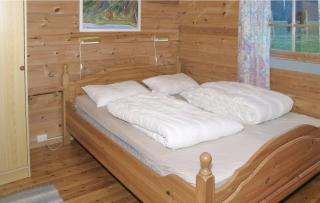 timber cabin Eresfjord med båt til leie - Øverås - 9