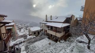 Ξενώνας ΔΡΟΣΟΣΤΑΛΙΑ Some of Attic - 3