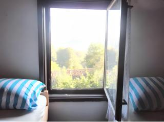 Cozy House in Jazvine with Garden - 4